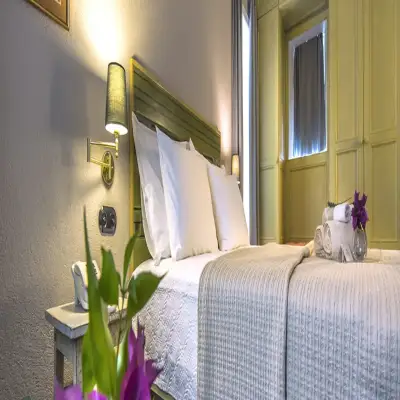İda Blue Otel, +18