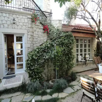 İncirli Ev Hotel