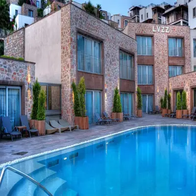 Lvzz Hotel