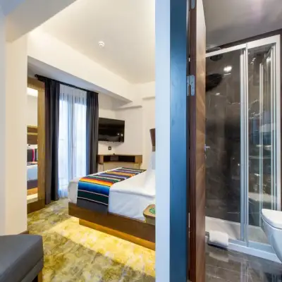 Hay Otel Alsancak