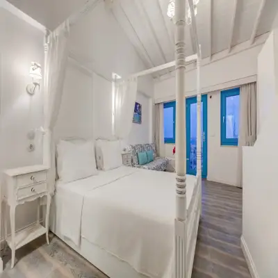 Ela Tenedos Otel, +12