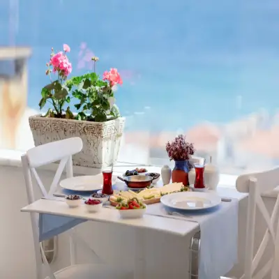 Ela Tenedos Otel, +12