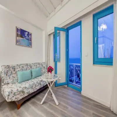 Ela Tenedos Otel, +12