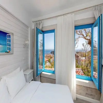 Ela Tenedos Otel, +12