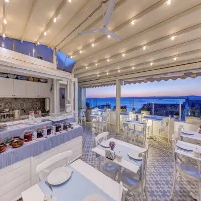 Ela Tenedos Otel, +12