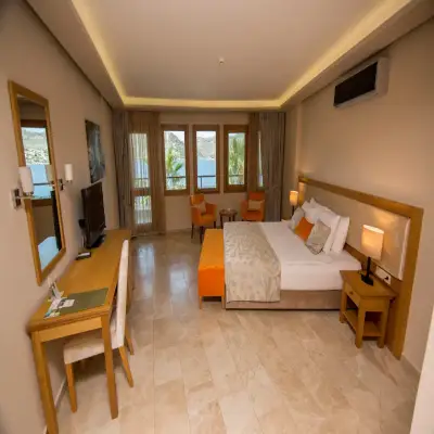 Loryma Luxury Hotel, +8