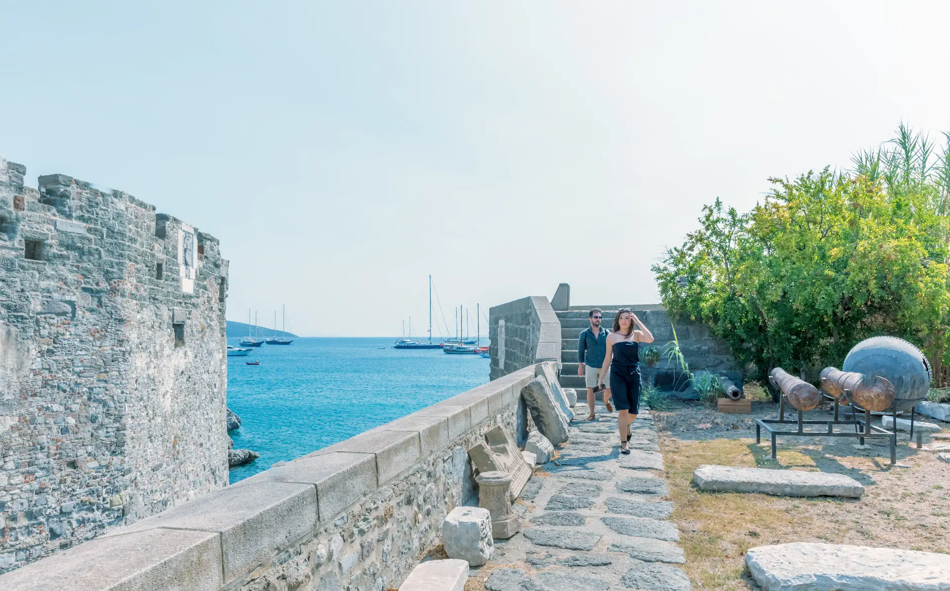 Bodrum’da Romantik Yapılacak 10 Şey: En Güzel Koylar ve Özel Deneyimler