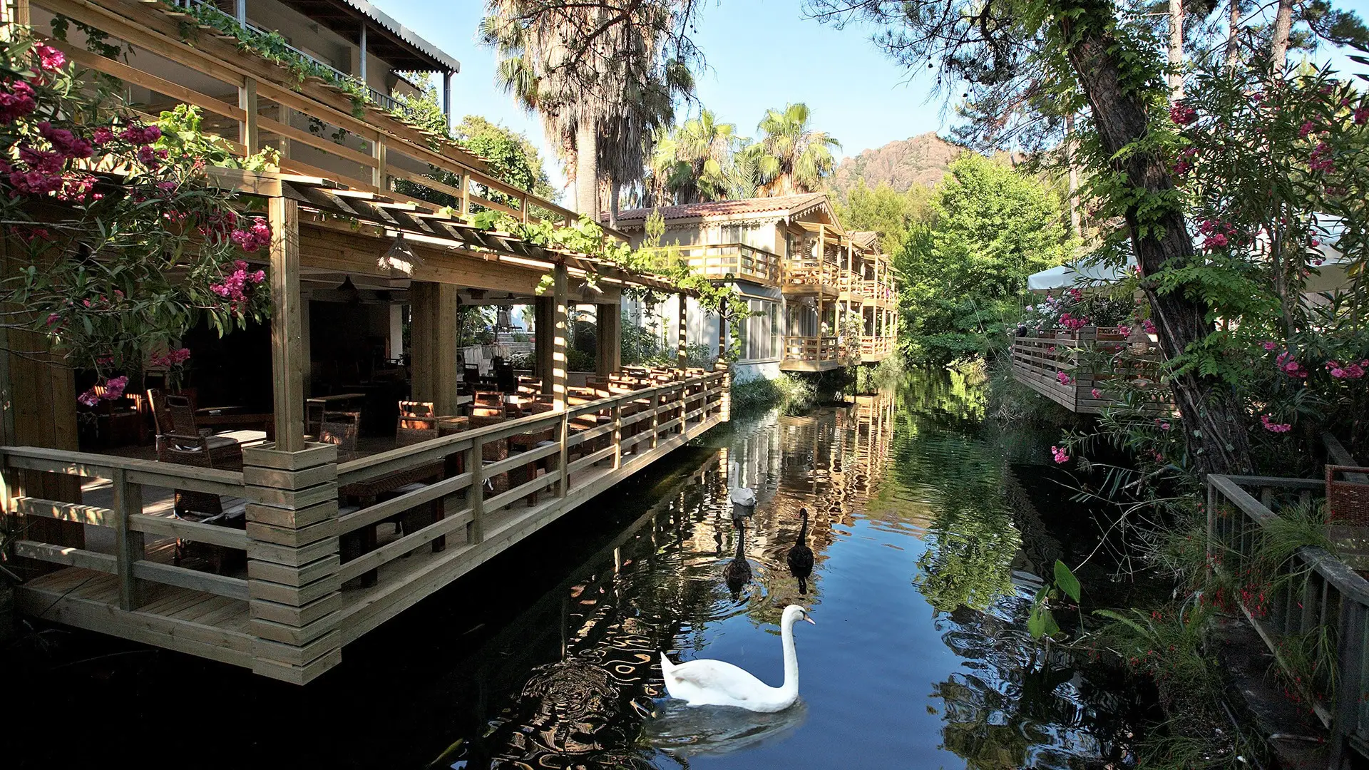 İzole Tatil Otelleri