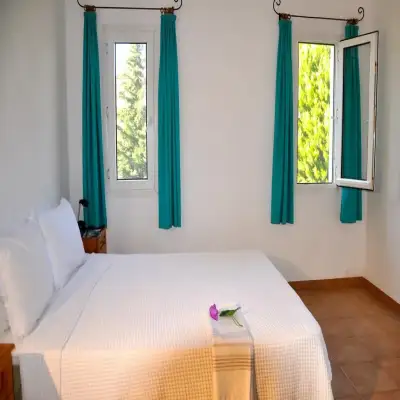 Emel Hotel, Güzelçamlı