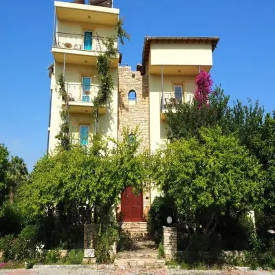 Emel Hotel, Güzelçamlı