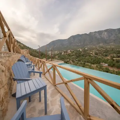Karia Hotel