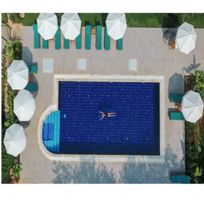 Piramit Otel
