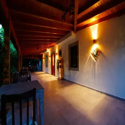 Ova Küçük Otel