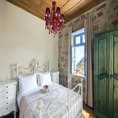 İda Blue Otel, +18