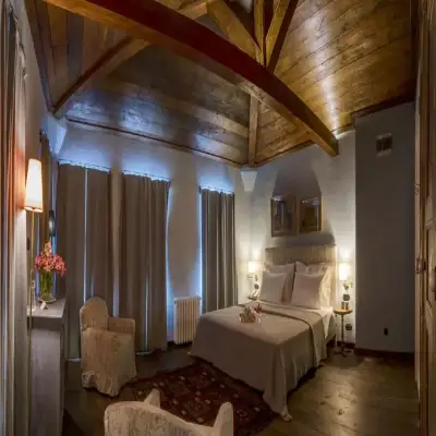 İda Blue Otel, +18