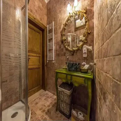 İda Blue Otel, +18