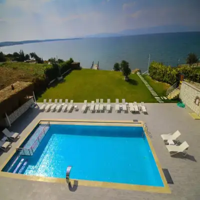 Life Point Hotel, Çiftlikköy