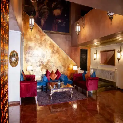 Ala Han Hotel