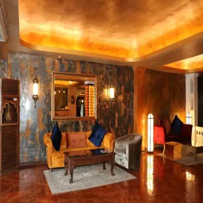 Ala Han Hotel