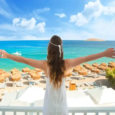 Otel Mavi Beyaz