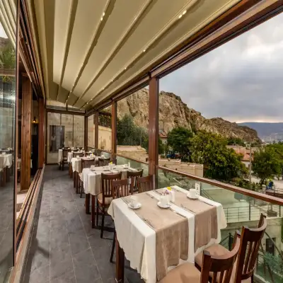 Utopia Cave Hotel