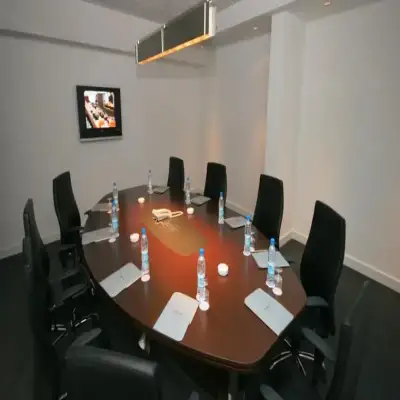 Hotel Beyond - Alsancak