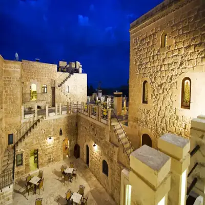 Kasr-ı Nehroz Hotel, Midyat