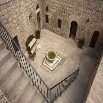 Kasr-ı Nehroz Hotel, Midyat