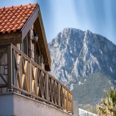 Taşada Karaburun