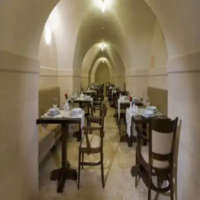 Kasr-ı Nehroz Hotel, Midyat