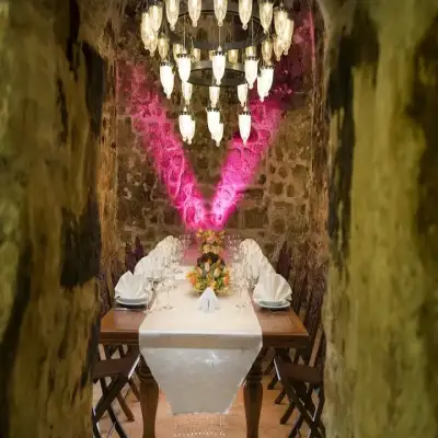 Kasr-ı Nehroz Hotel, Midyat