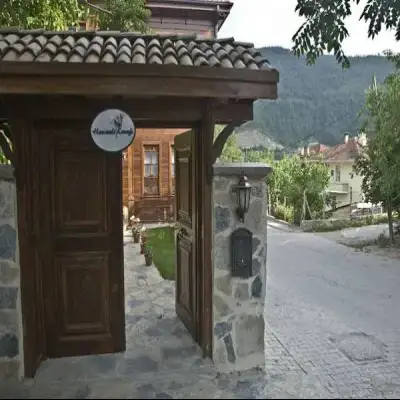 Hanımeli Konağı