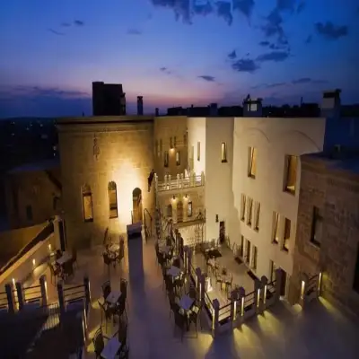 Kasr-ı Nehroz Hotel, Midyat