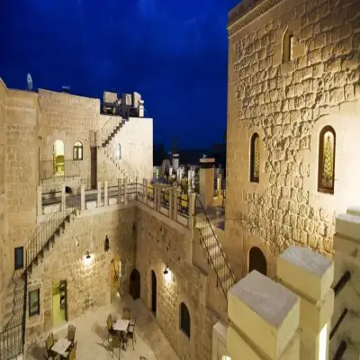 Kasr-ı Nehroz Hotel, Midyat