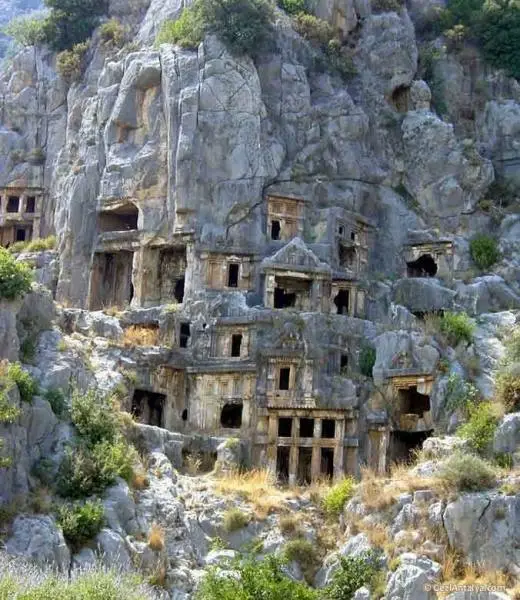 Demre (Myra) Gezi Rehberi: Gezilecek Yerler, Noel Baba Kilisesi ve Kekova