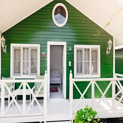 Lukkies Lodge