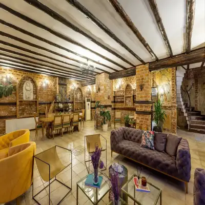 Papazlıkhan Hotel
