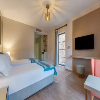 Karia Hotel