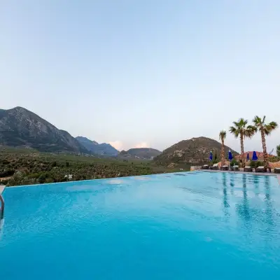 Karia Hotel