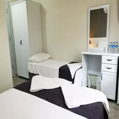 Canada Hotel & Bungalows
