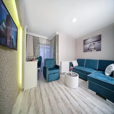 Demonti Otel Kavaklıdere