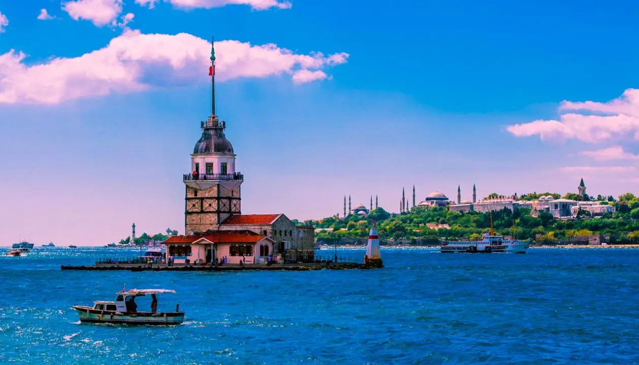 İstanbul’un En Romantik Yerleri: Sevgiliyle Gidilecek 9 Özel Nokta