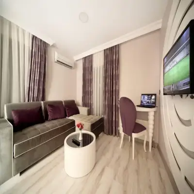 Demonti Otel Kavaklıdere