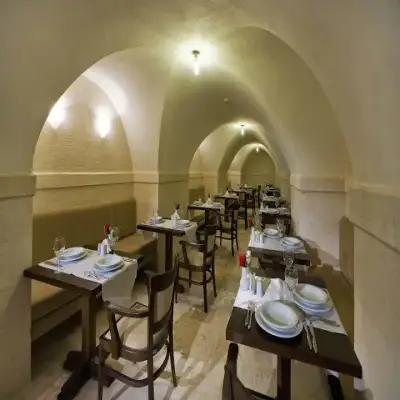 Kasr-ı Nehroz Hotel, Midyat