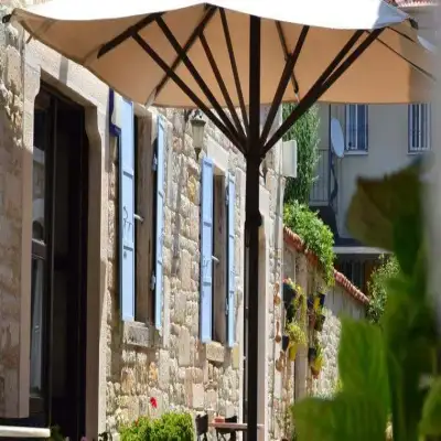 Griffon Hotel
