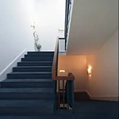 Kar's Hotel