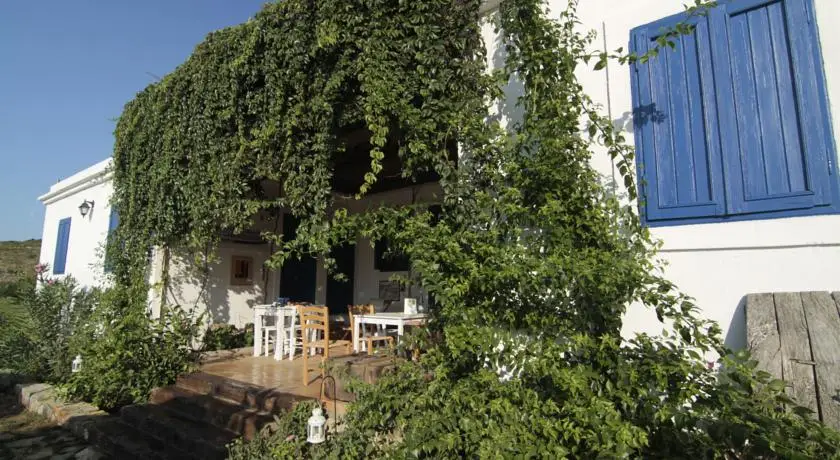 Akvaryum Otel