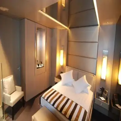Key Hotel, Alsancak