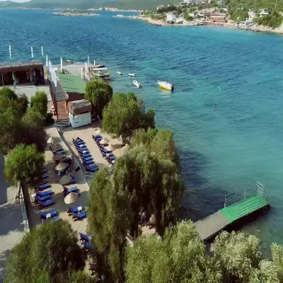 Maya Bistro Hotel Beach