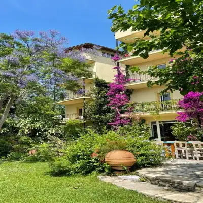 Emel Hotel, Güzelçamlı